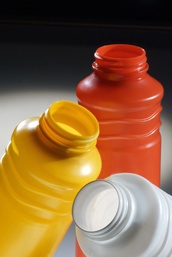 Incoplas light-weighted bottles